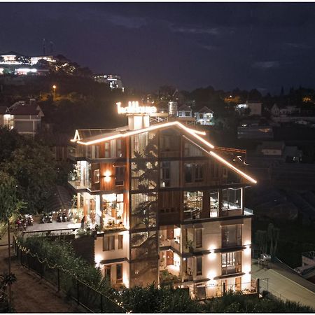 Hotel Teakhouse Đà Lạt Exterior foto